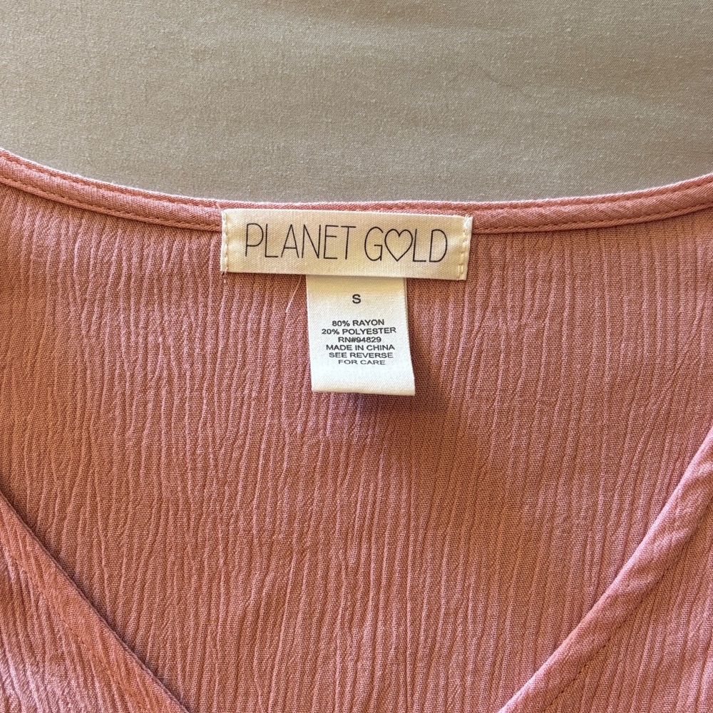 Planet Gold Dusty Rose V-Neck Top